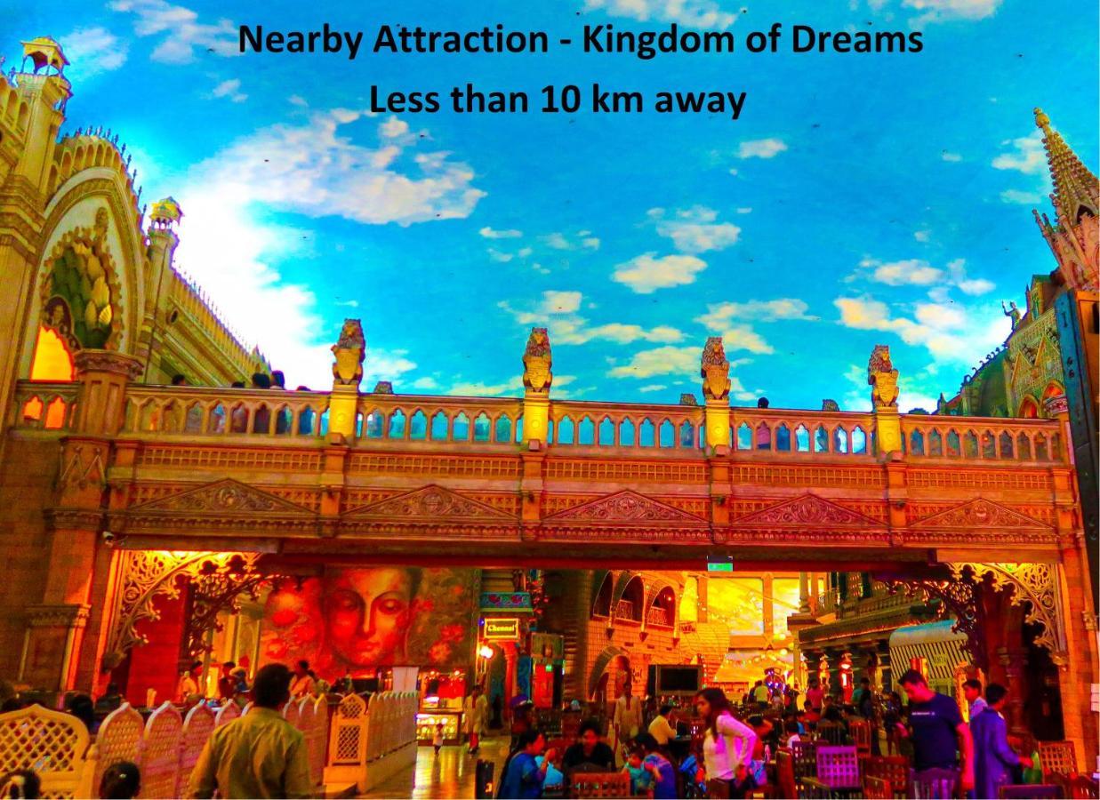 Oyo 74401 Aster Garden Suites Delhi  Bagian luar foto